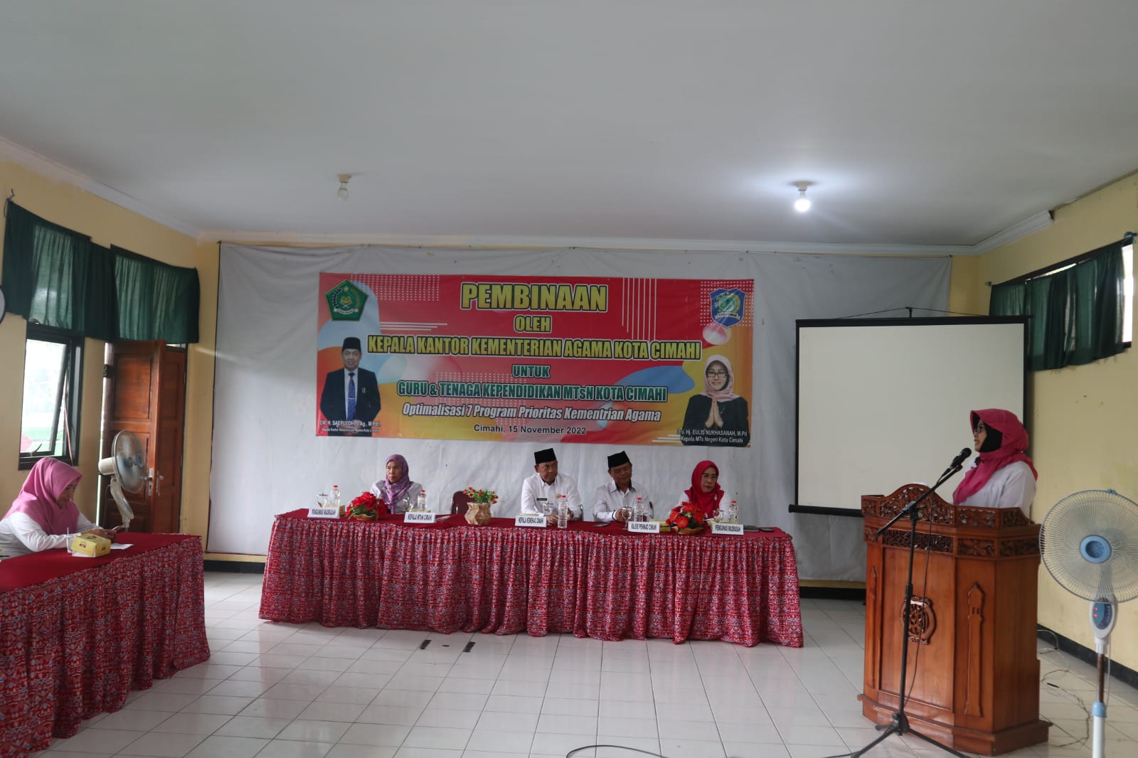 PEMBINAAN KEPALA KANTOR KEMENAG KOTA CIMAHI DI MTsN KOTA CIMAHI. PEMBINAAN KEPALA KANTOR KEMENAG KOTA CIMAHI DI MTsN KOTA CIMAHI.
