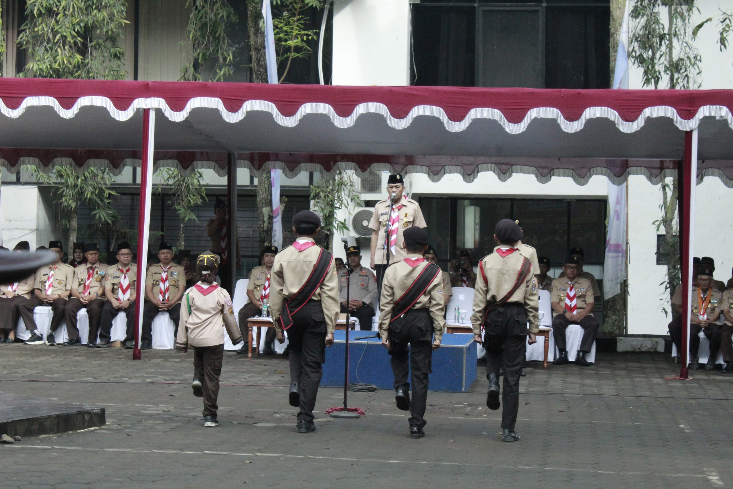 5 Siswa MTsN Kota Cimahi Jadi Petugas Upacara Hari Pramuka Tingkat Kota Cimahi 5 Siswa MTsN Kota Cimahi Jadi Petugas Upacara Hari Pramuka Tingkat Kota Cimahi