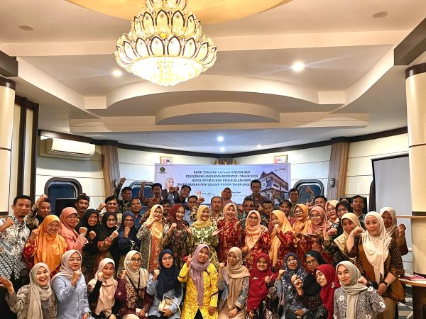 Kepala MTsN Kota Cimahi Hadiri Rapat Evaluasi Capaian Kinerja dan Penyerapan Anggaran Semester I Tahun 2025 di Pangandaran