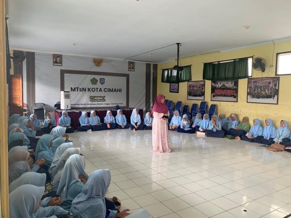 Yusi Asofah : Menjaga Reproduksi Wanita itu Penting