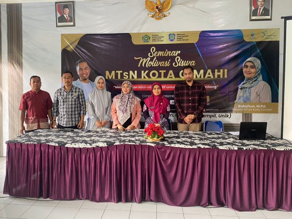 MTsN Kota Cimahi Sukses Gelar Seminar Motivasi Siswa