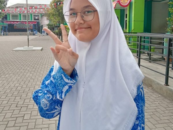 Pengalamanku Saat di Kelas 7, 8, dan 9