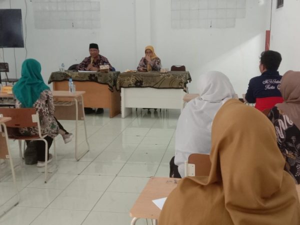 Pembinaan Tupoksi Kepala Madrasah dan Persiapan PKKM oleh Pengawas Madrasah