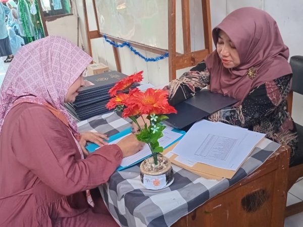 Pembagian Raport Ganjil 2025